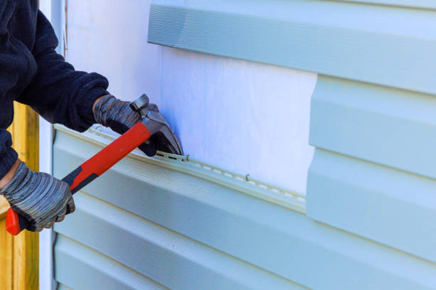 Reliable Siding Repair contractor in Hagerstown, IN by Creative Siding